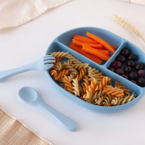 CONJ. DE TALHERES E BANDEJA BLW EM SILICONE COM DIVISÕESAZUL 3U